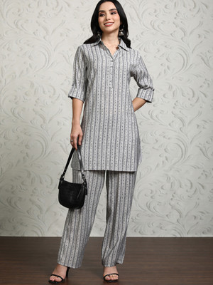 Vishudh Women Pant Set