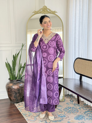 Tective Embroidered Kurta, Salwar & Dupatta Set