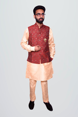 Resham Men Kurta Pant Ethnic Jacket Set