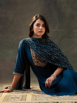 LIBAS Women Kurta Pant Dupatta Set
