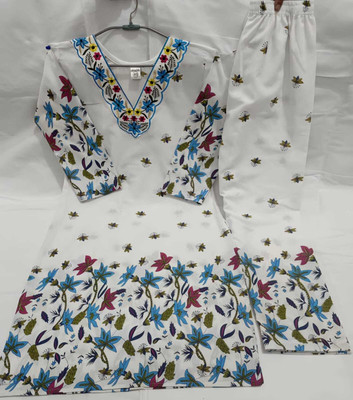 AAYAT INYAT FASHION Women Kurti Palazzo Set