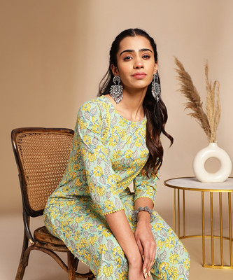 Janasya Women Kurta Pant Set