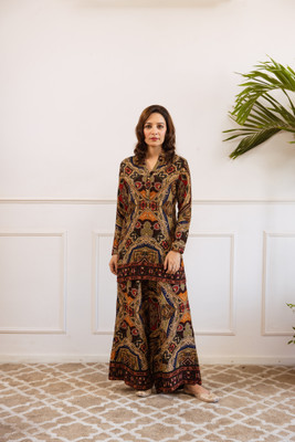 Nehamta Women Kurta Palazzo Set