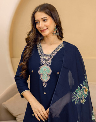 Skylee Women Kurta Pant Dupatta Set