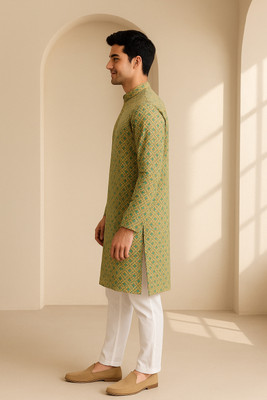 JUGG JUGG JEEYO Men Printed Straight Kurta(Green)