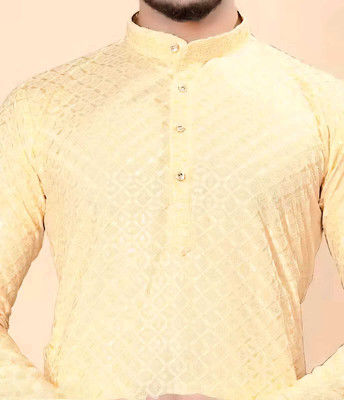 Reso Men Kurta Pyjama Set