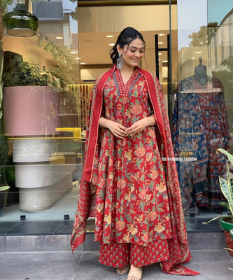 Knitts Fashion Women Kurta Palazzo Attached Dupatta Set