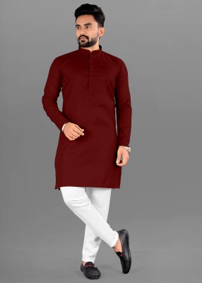 FRELURO Men Solid Straight Kurta(Maroon)