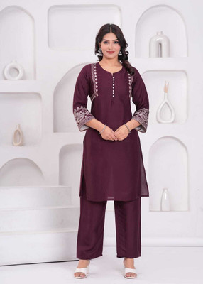 NISHUKURTI POINT Women Kurti Palazzo Set