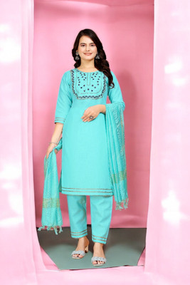 VAANSH CREATION Women Kurti Churidar Set