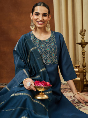 Janasya Women Kurti Pant Dupatta Set