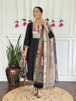 PILUDI Women Kurti Pant Attached Dupatta Set