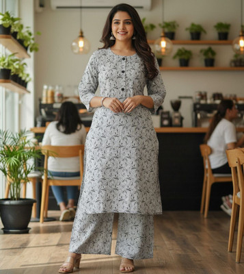 SHRA TEXTILE Women Kurti Palazzo Set