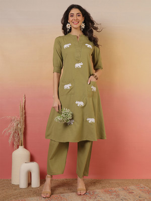 Sangria Women Kurta Palazzo Set
