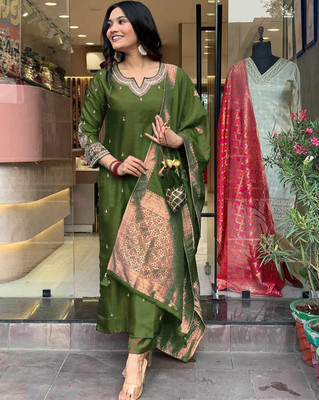 MEHZEEL FAB Embroidered Kurta, Trouser/Pant & Dupatta Set