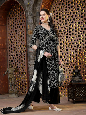 Stylum Women Kurta Palazzo Dupatta Set