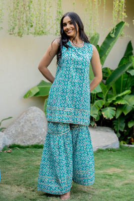 MIRCHI FASHION Women Kurta Sharara Set