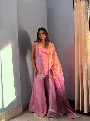 Pavora Women Kurti Sharara Dupatta Set