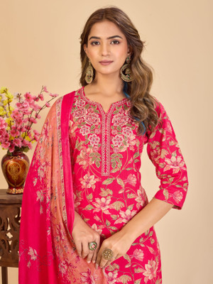 Larqi Women Kurta Pant Dupatta Set