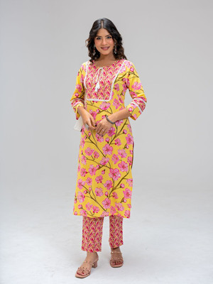 NISHA KURTI Women Kurta Pyjama Set