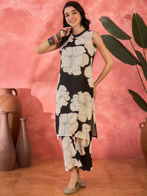 Sangria Women Kurta Pant Set