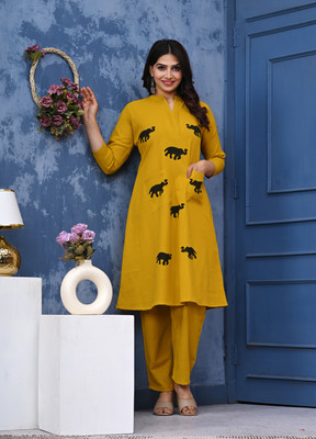 stylishtrend Women Kurti Pant Set