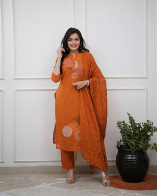 Parnavi Women Kurti Pant Dupatta Set