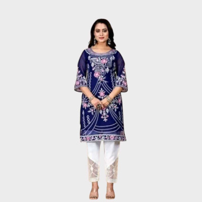 A One Collection Women Kurta Pant Set