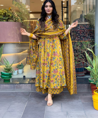 Divastri Women Kurta Pant Dupatta Set