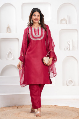 CELEBRAVO Women Kurta Pant Dupatta Set