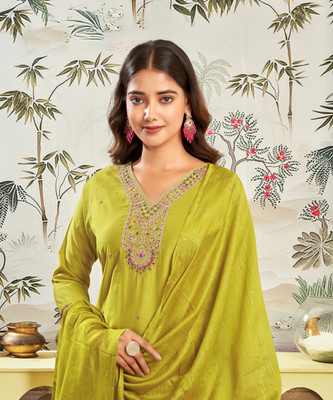 Skylee Women Kurta Pant Dupatta Set