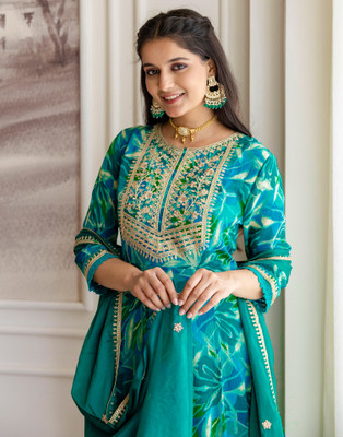 Skylee Women Kurta Pant Dupatta Set
