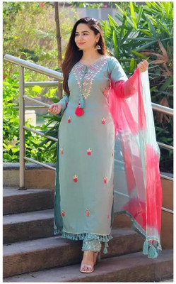 BPG fashion Women Kurti Pant Dupatta Set