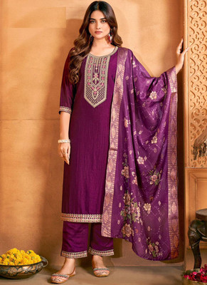 Xomantic FASHION Women Kurta Pant Dupatta Set