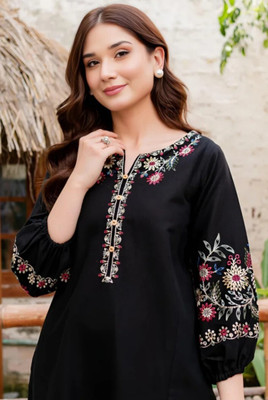 ZAINKAAR Women Kurta Palazzo Set