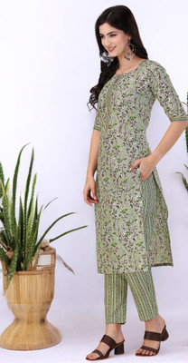 Gitaji Women Kurta Pant Set