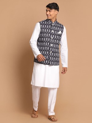 VASTRAMAY Men Kurta Pyjama Ethnic Jacket Set