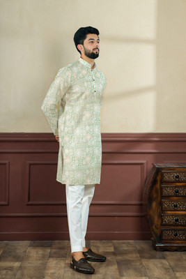 Koshin Men Kurta Pyjama Set