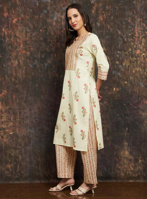 Melange by Lifestyle Women Kurta Palazzo Set