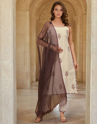 Skylee Women Kurta Pant Dupatta Set