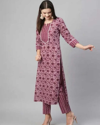 sadya attire Women Kurti Pant Set
