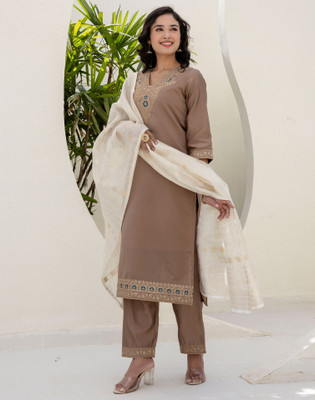 Skylee Women Kurta Pant Dupatta Set