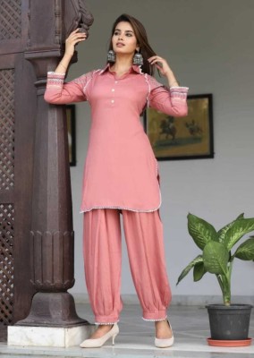 kmfashion Women Kurta Churidar Set