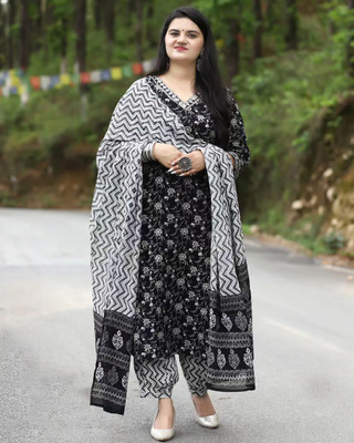 KULDEVYANI Women Kurta Pant Dupatta Set