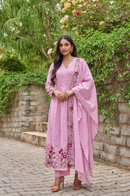 WOOMN Women Kurta Pant Attached Dupatta Set