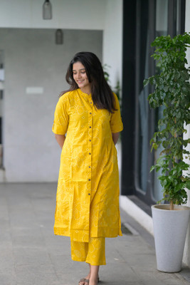 TAKSHIL CREATION Women Kurti Palazzo Set