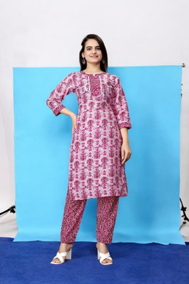Jiyan Creations Women Kurta Pyjama Set