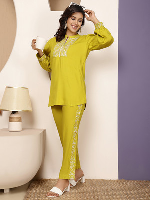 Gulmohar Jaipur Women Kurta Pant Set