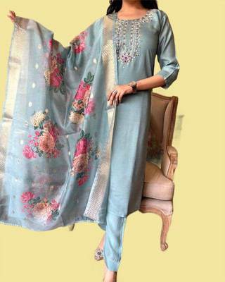 RUTSH CREATION Women Kurta Pant Dupatta Set