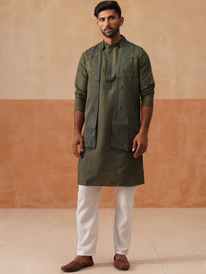 Jompers Men Kurta Pyjama Ethnic Jacket Set